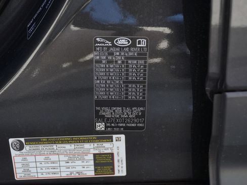 Used 2026 Land Rover Defender 110 S AWD/4WD image 30