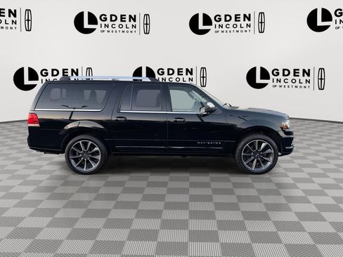 Used 2017 Lincoln Navigator L Reserve image 9