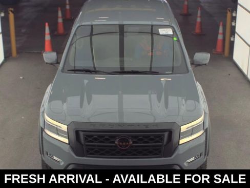 Used 2024 Nissan Frontier PRO-4X w/ Pro Convenience Package image 2