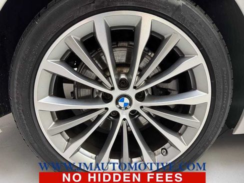Used 2021 BMW 530i xDrive w/ Premium Package AWD/4WD image 9