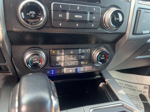 Used 2020 Ford F150 Raptor w/ Equipment Group 802A Luxury AWD/4WD image 11