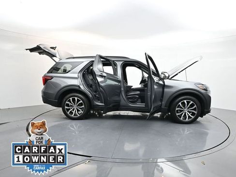 Used 2025 Ford Explorer ST-Line image 44