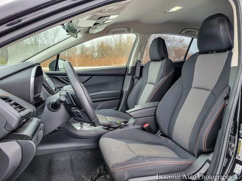 Used 2023 Subaru Crosstrek 2.0i Premium image 8