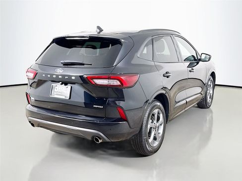 Used 2023 Ford Escape ST-Line w/ Tech Pack #1 image 7