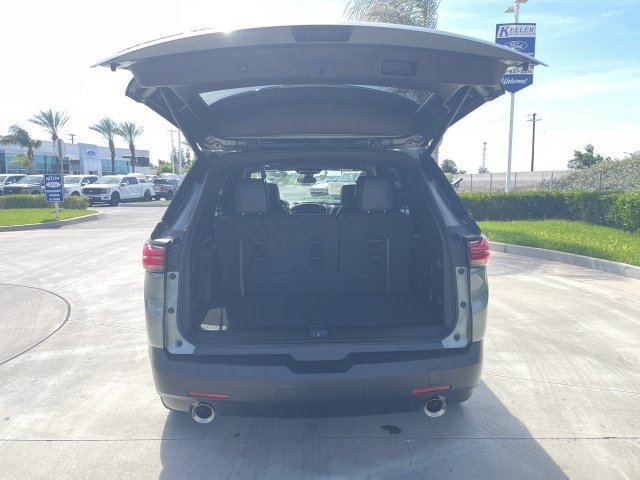 Used 2023 Chevrolet Traverse LT w/ LPO, Floor Liner Package AWD/4WD image 25