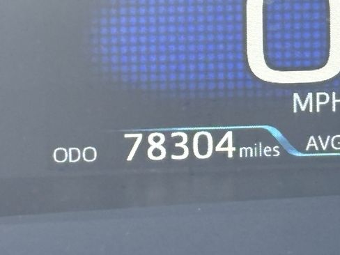 Used 2021 Toyota Prius Prime Limited FWD image 28