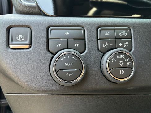 New 2026 Chevrolet Silverado 2500 LT w/ Trail Boss Package AWD/4WD image 3