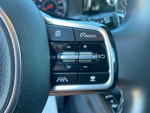 Certified 2023 Kia Sorento EX AWD/4WD image 20