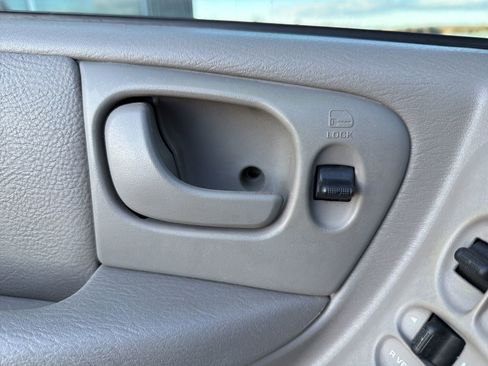 Used 2003 Dodge Grand Caravan Sport image 62