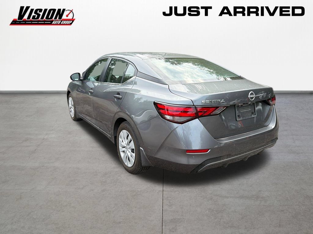 Used 2025 Nissan Sentra S FWD image 7