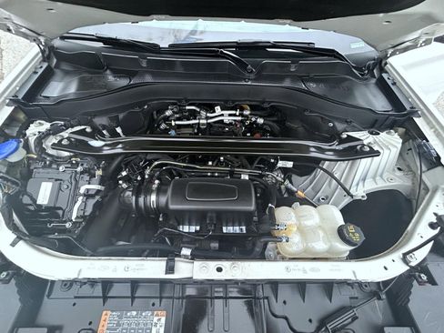 Used 2023 Ford Explorer ST-Line w/ Class IV Trailer Tow Package image 26