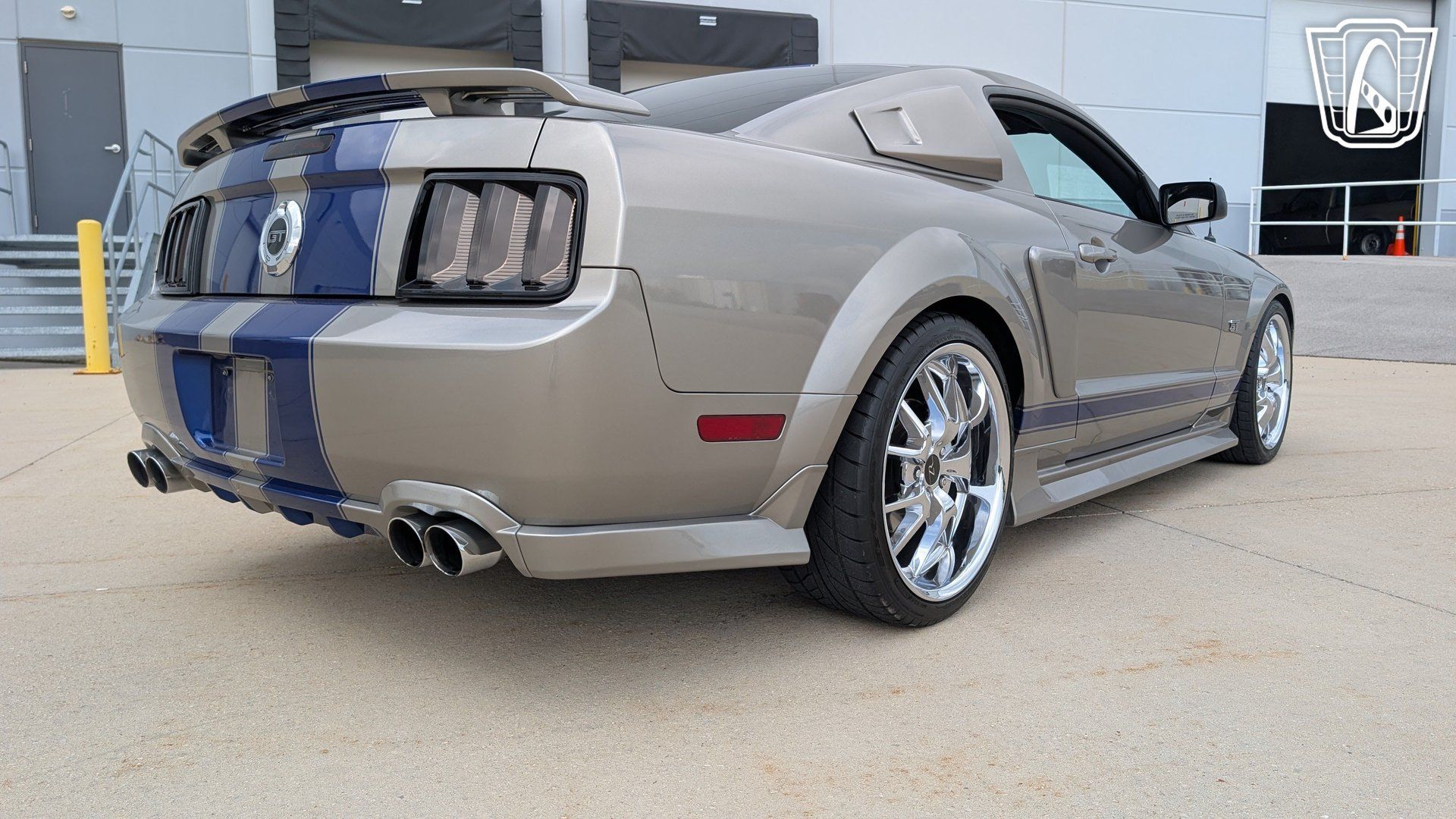 Used 2008 Ford Mustang GT RWD image 16