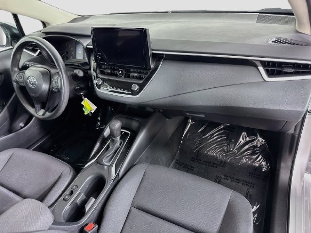 Certified 2025 Toyota Corolla LE FWD image 28
