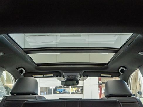 New 2026 Honda Pilot Black Edition image 14