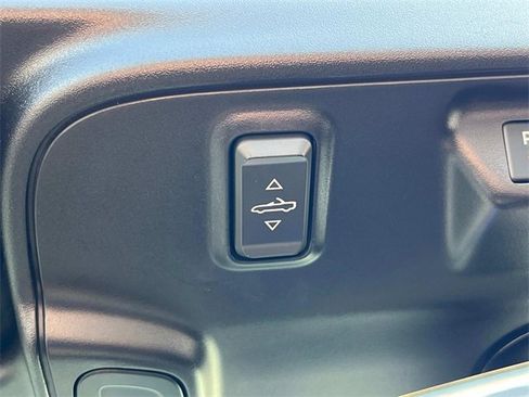 Used 2018 Chevrolet Camaro LT w/ RS Package image 24