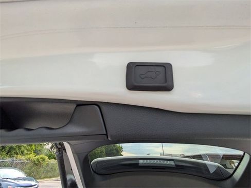 Used 2023 Toyota RAV4 XLE image 27