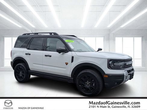 Used 2025 Ford Bronco Sport Badlands AWD/4WD image 1