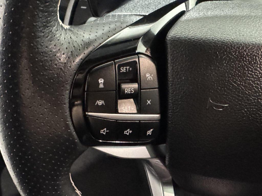 Used 2022 Ford Explorer ST w/ Equipment Group 401A AWD/4WD image 5