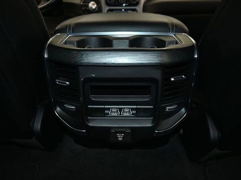 Used 2024 RAM 1500 Laramie AWD/4WD image 34