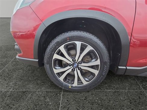 Certified 2022 Subaru Forester Limited image 18