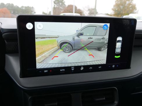 New 2025 Ford Maverick XL w/ Equipment Group 102A image 26