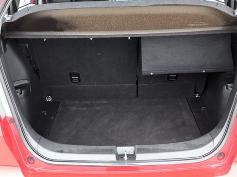Used 2011 Honda Fit Sport image 30