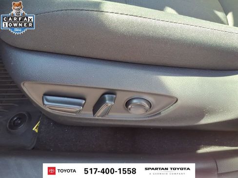 Used 2025 Toyota RAV4 XLE w/ Convenience Package AWD/4WD image 16