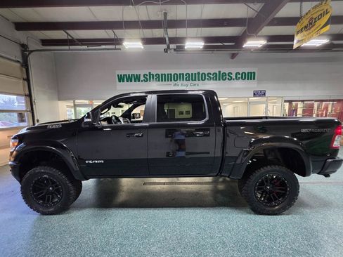 Used 2022 RAM 1500 Big Horn AWD/4WD image 11