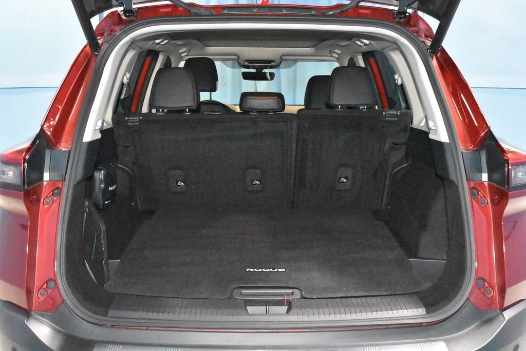 Certified 2023 Nissan Rogue SV w/ SV Premium B Package AWD/4WD image 26