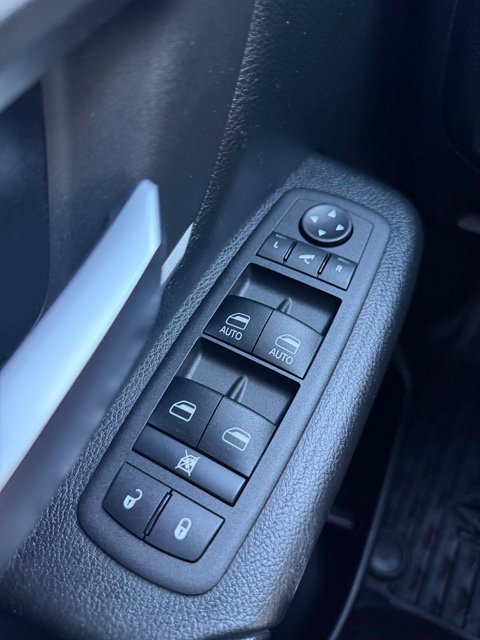 Used 2020 RAM 1500 Big Horn AWD/4WD image 20