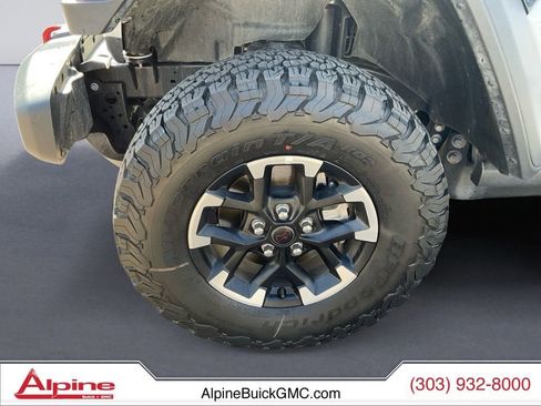 Used 2026 Jeep Wrangler Unlimited Rubicon AWD/4WD image 13