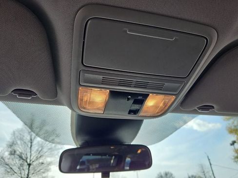 Used 2024 Honda Odyssey EX image 21