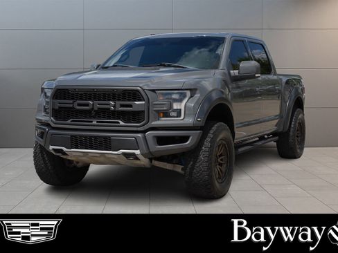 Used 2018 Ford F150 Raptor w/ Equipment Group 802A Luxury image 1