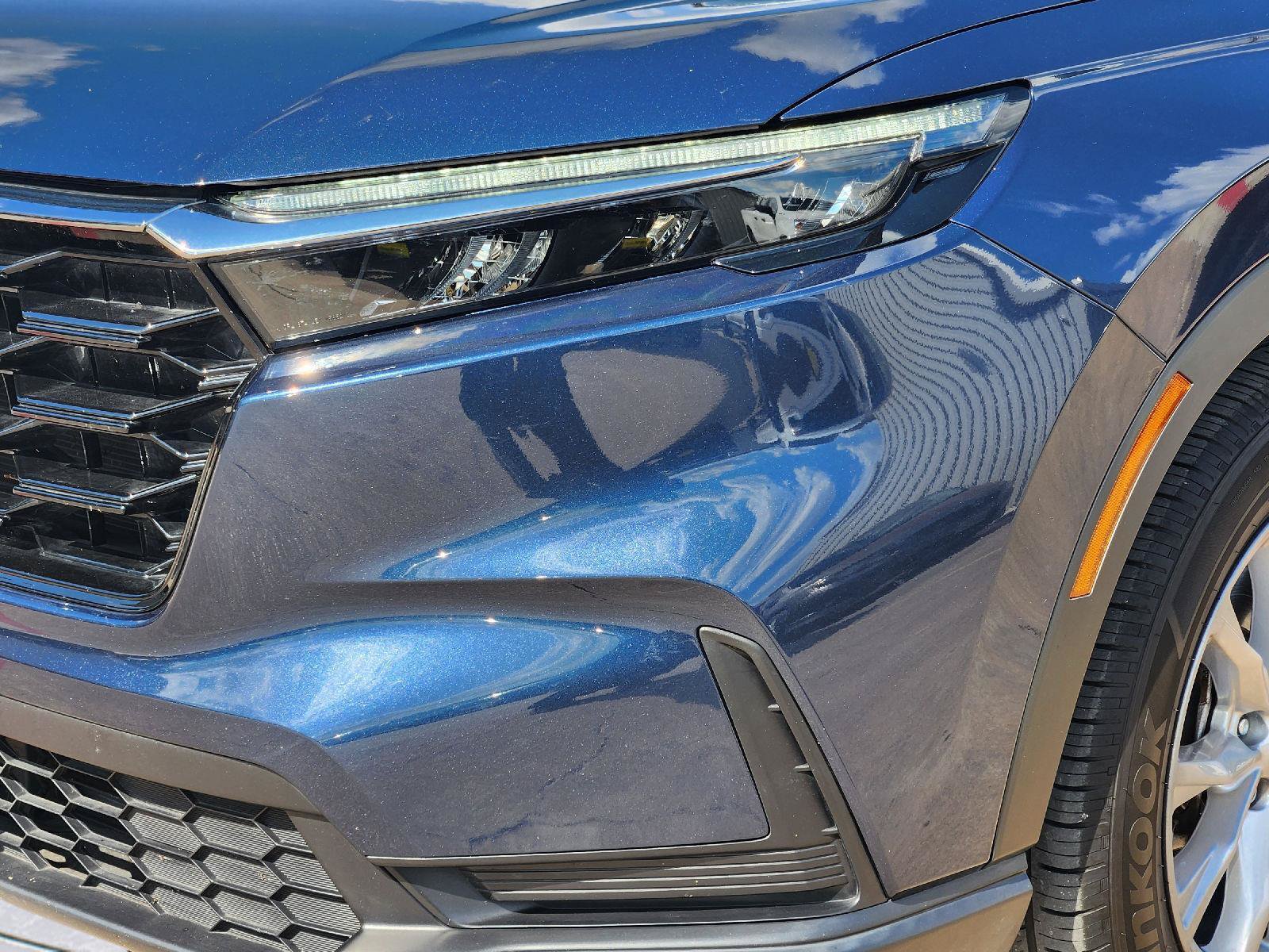 Used 2025 Honda CR-V EX image 8
