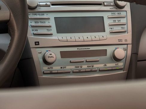 Used 2008 Toyota Camry XLE FWD image 18