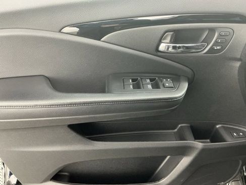 Certified 2020 Honda Passport Touring image 7