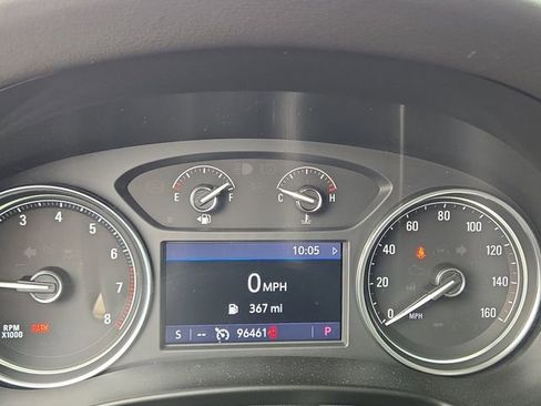 Used 2020 Buick Enclave Essence FWD image 9