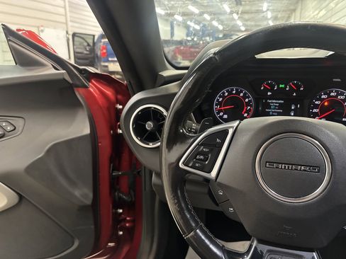 Used 2017 Chevrolet Camaro LT image 14