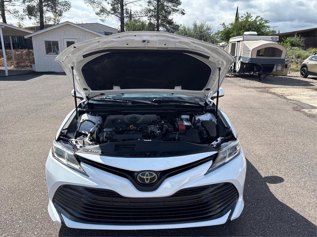 Used 2019 Toyota Camry LE FWD image 11