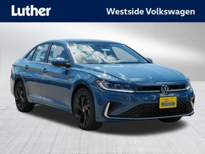New 2025 Volkswagen Jetta SE