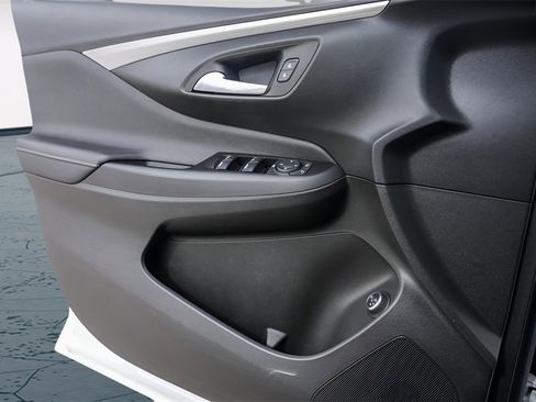 Certified 2024 Buick Envista Avenir image 24
