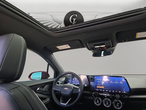 Used 2025 Chevrolet Blazer EV LT image 21