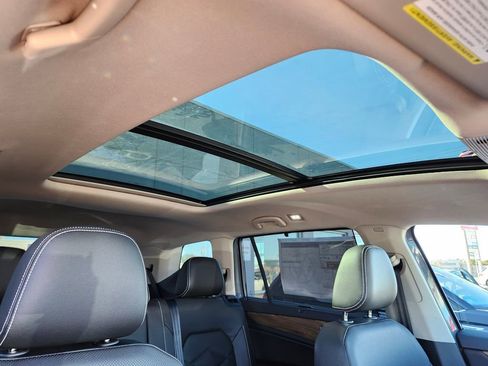 New 2026 Volkswagen Atlas SE image 21