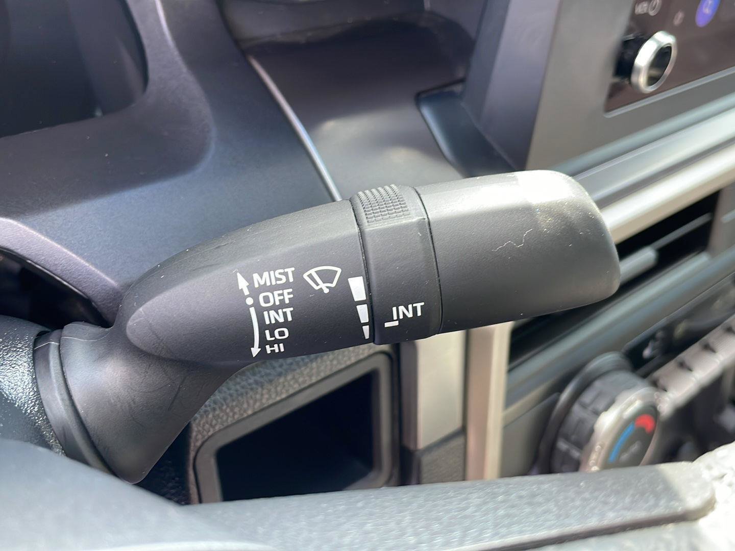 Used 2025 Toyota Tacoma TRD Sport AWD/4WD image 18