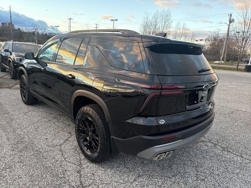 New 2026 Chevrolet Traverse Z71 w/ Driver Confidence Package image 4