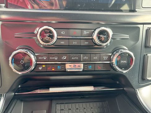 New 2025 Ford F150 Platinum w/ Equipment Group 702A High image 26