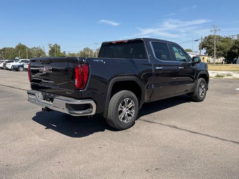 Used 2026 GMC Sierra 1500 SLT AWD/4WD image 4
