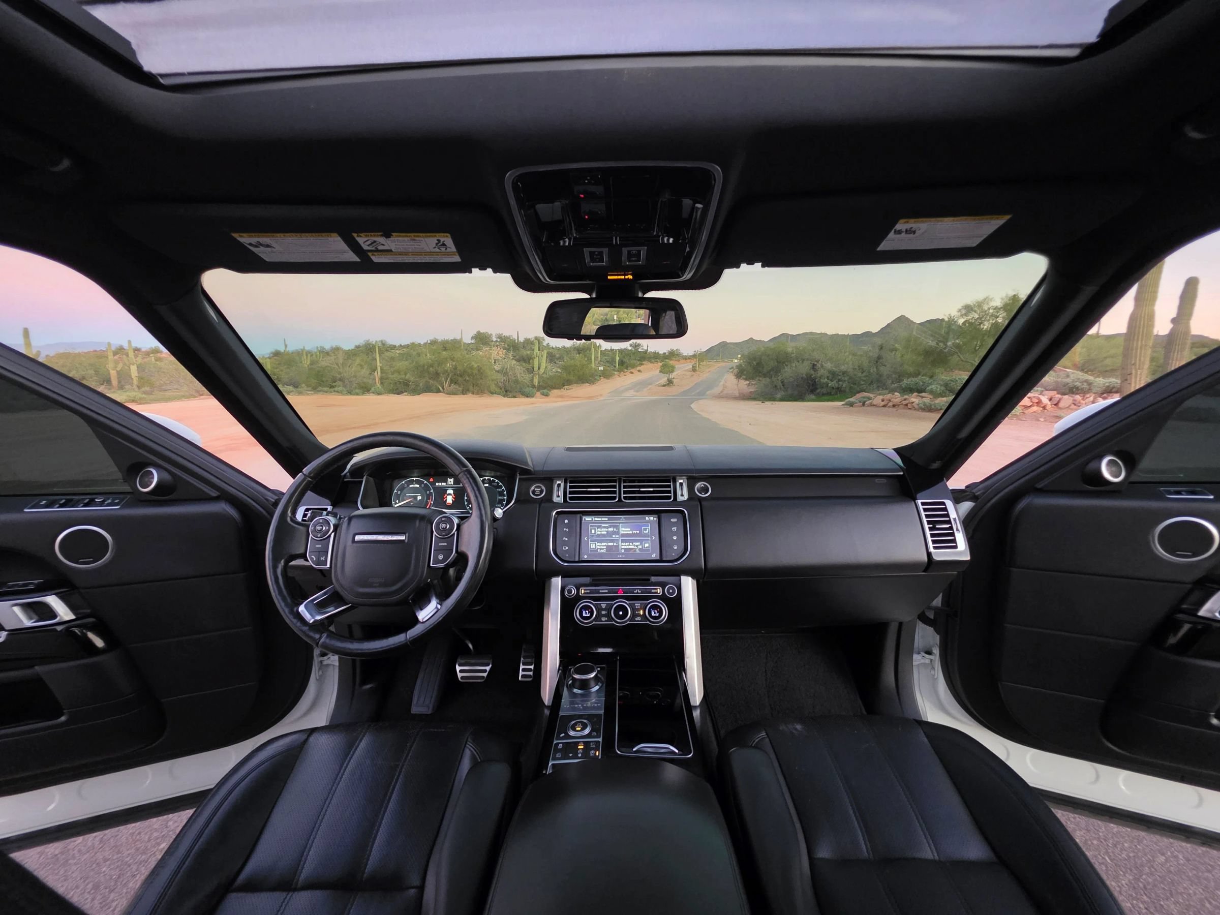 Used 2016 Land Rover Range Rover Supercharged AWD/4WD image 16