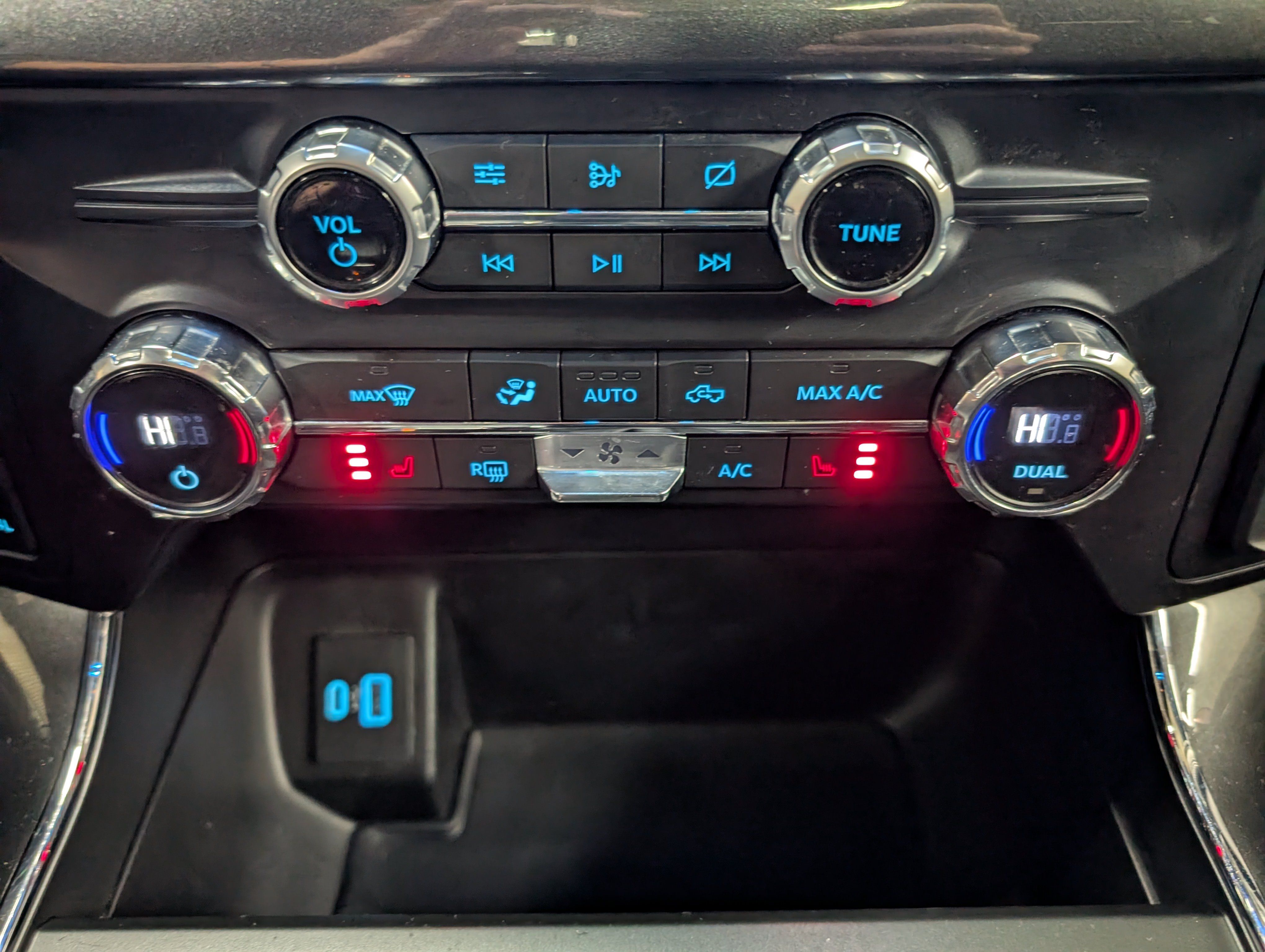 Used 2021 Ford F150 XLT w/ Equipment Group 302A High AWD/4WD image 19