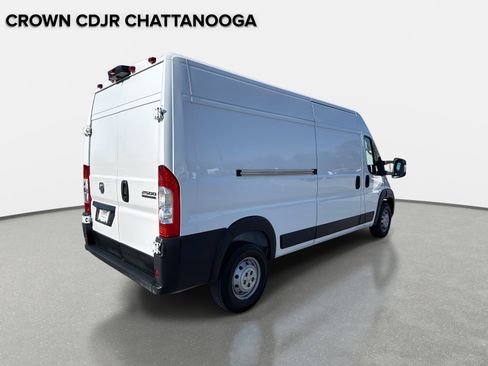 Used 2023 RAM ProMaster 2500 image 4